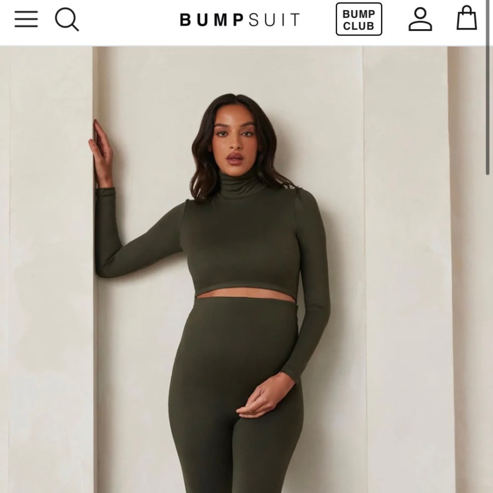 Bumpsuit Turtle Long Sleeve Crop Tee